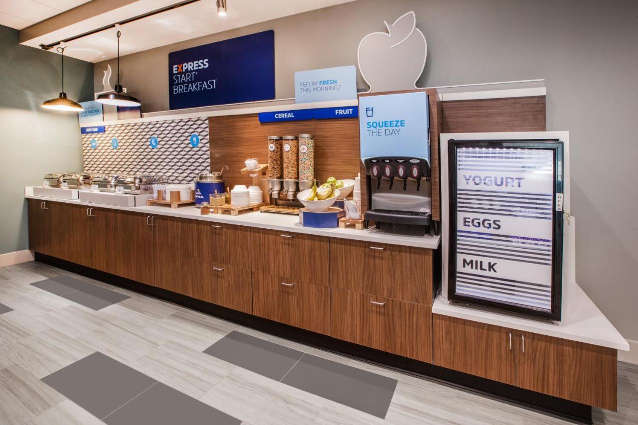 Holiday Inn Express Washington Dc Downtown By Ihg Ngoại thất bức ảnh