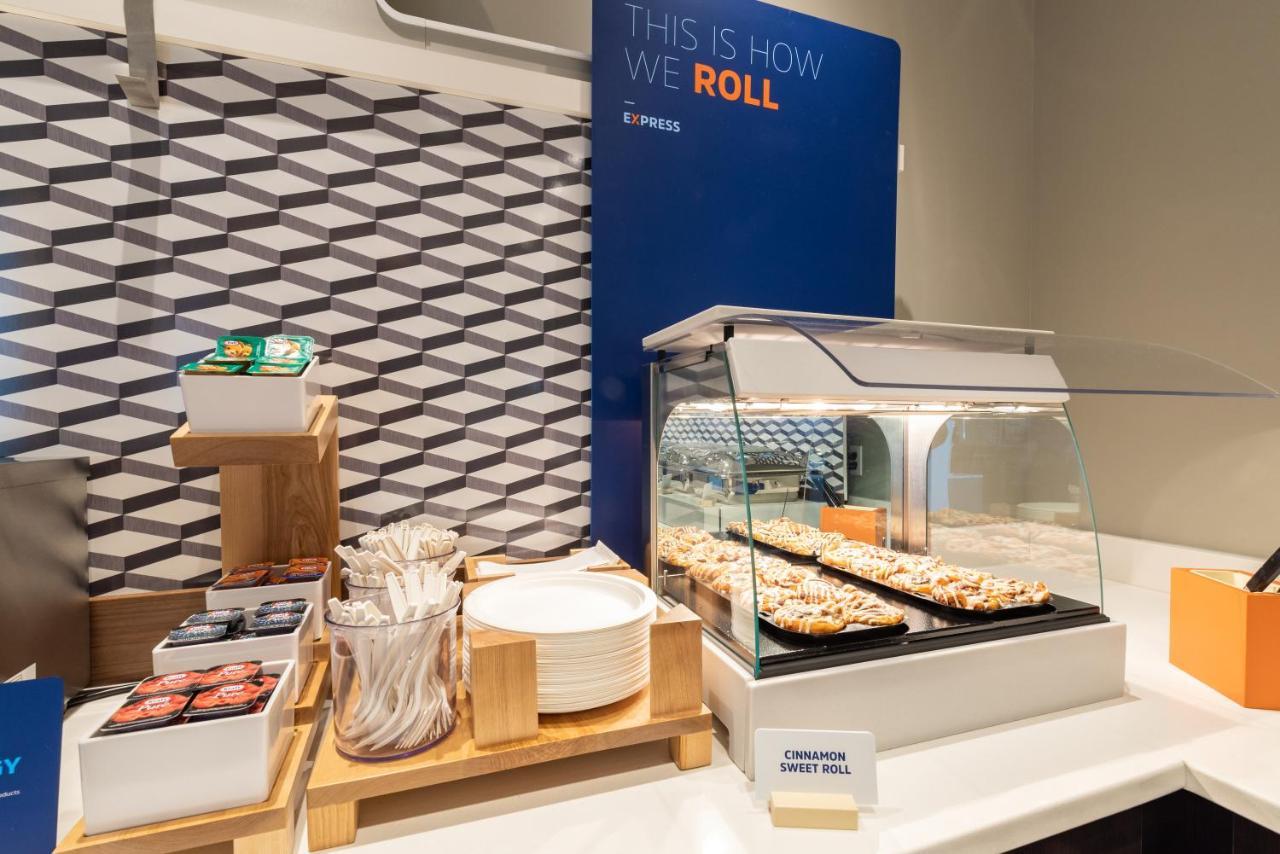 Holiday Inn Express Washington Dc Downtown By Ihg Ngoại thất bức ảnh