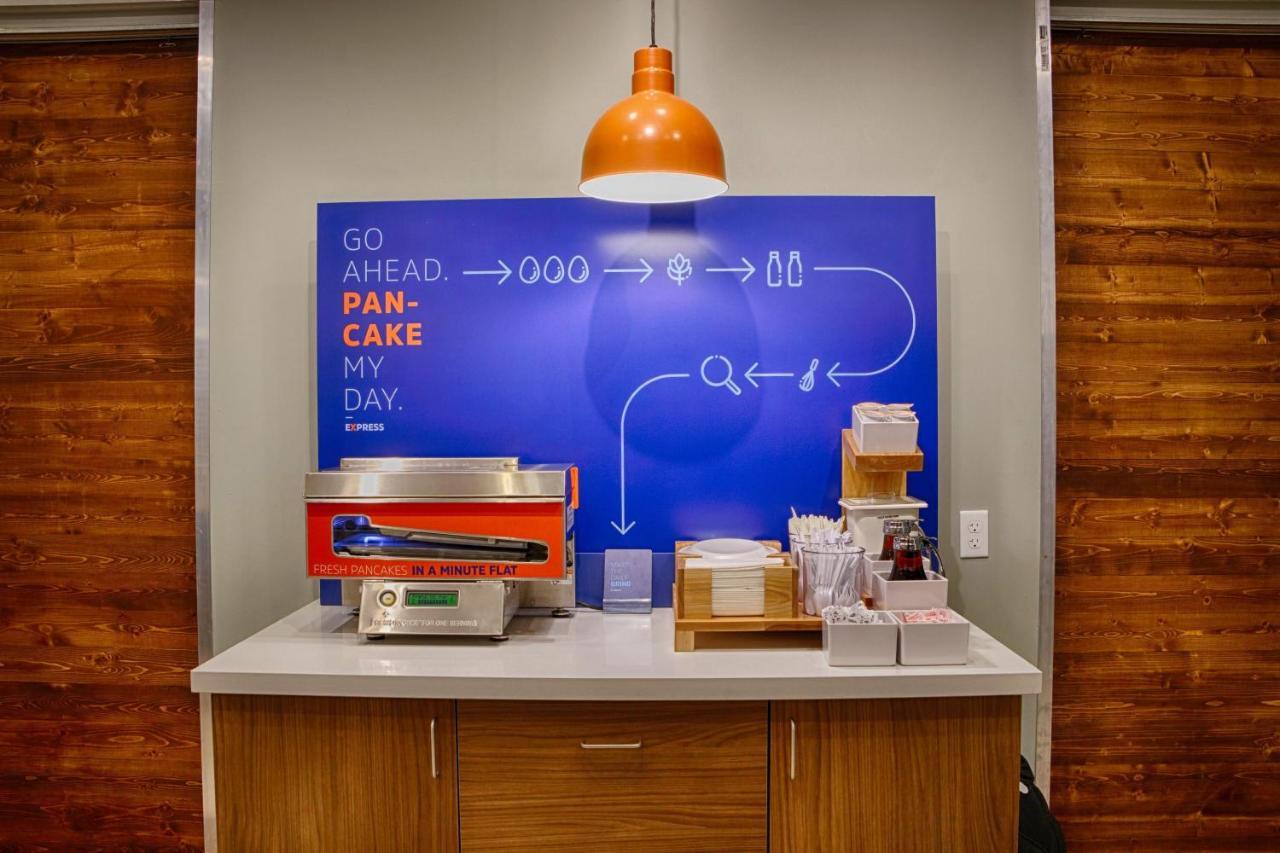 Holiday Inn Express Washington Dc Downtown By Ihg Ngoại thất bức ảnh