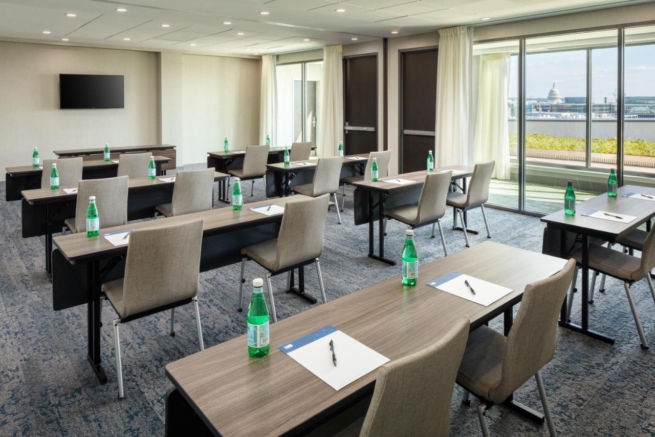 Holiday Inn Express Washington Dc Downtown By Ihg Ngoại thất bức ảnh